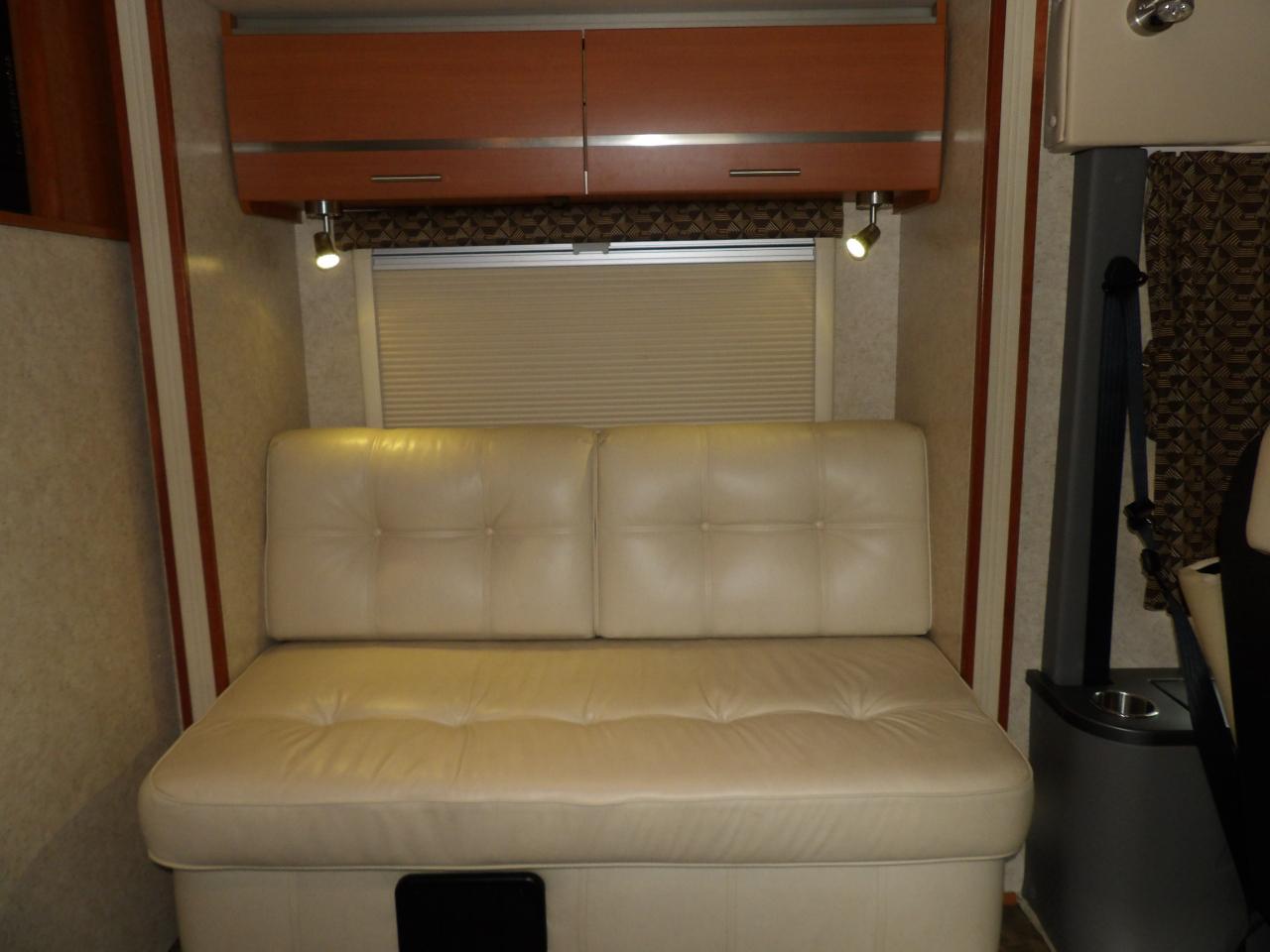 Winnebago Via  2011