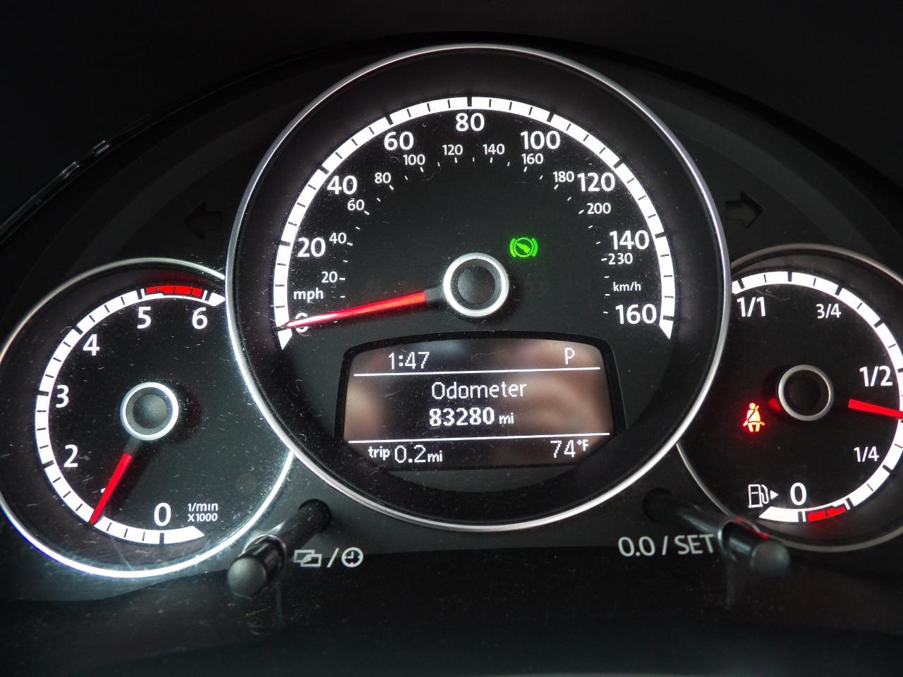 Volkswagen Beetle Coupe 2dr DSG 2.0L TDI 2013