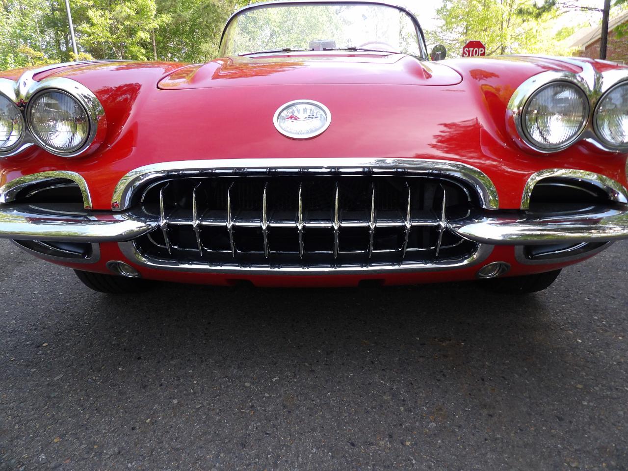 Chevrolet Corvette 2D Convertible 1960
