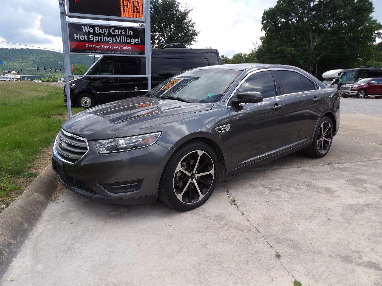 2016 Ford Taurus 4dr Sdn SEL FWD