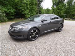 2016 Ford Taurus 