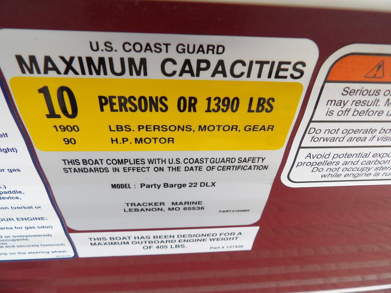 Sun Tracker Party Barge 22 DLX  2012