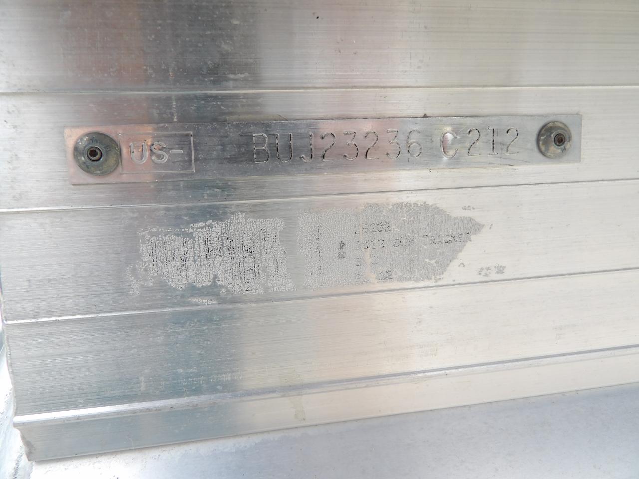 Sun Tracker Party Barge 22 DLX  2012