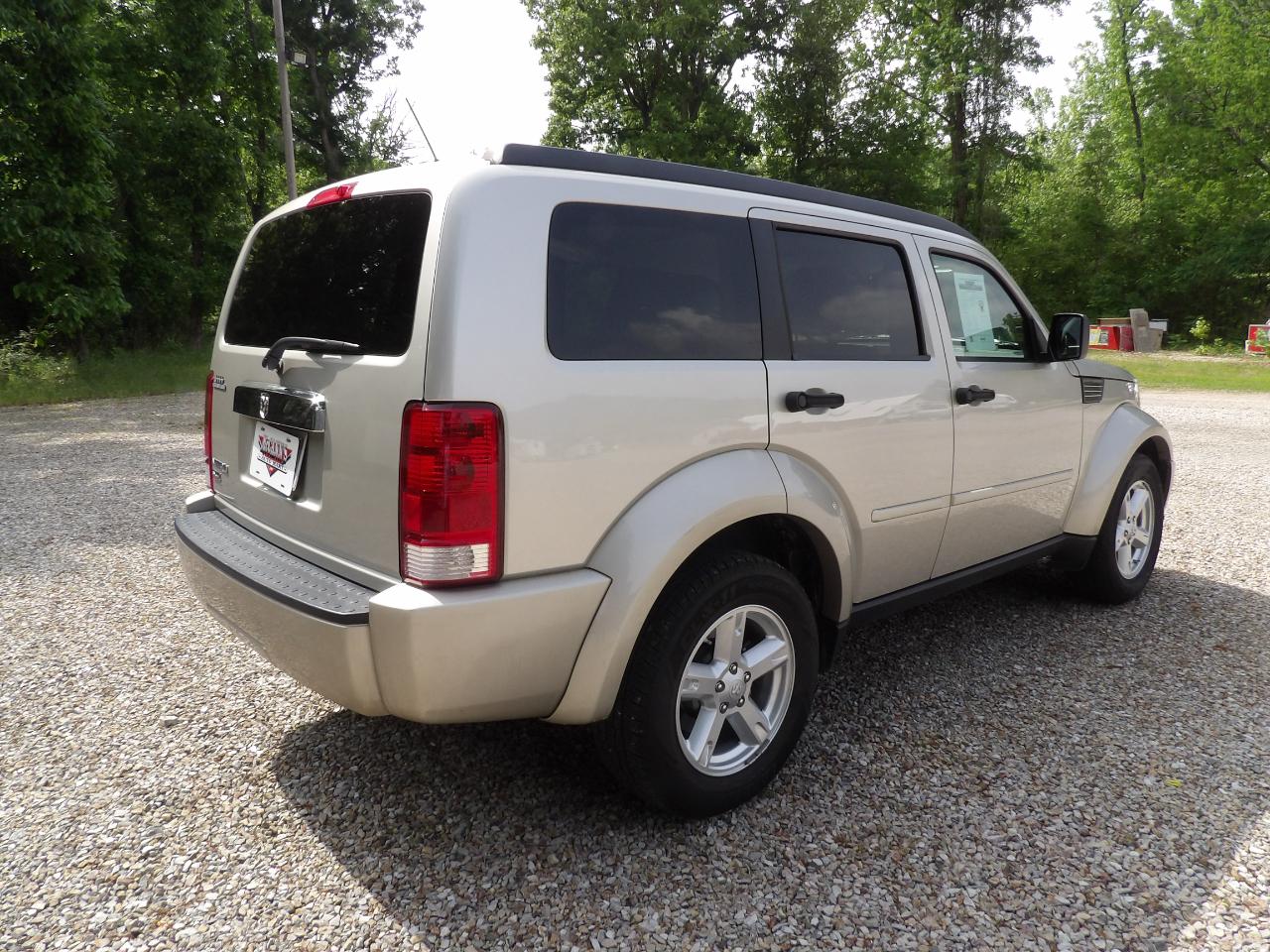 Dodge Nitro 2WD 4dr SLT 2008