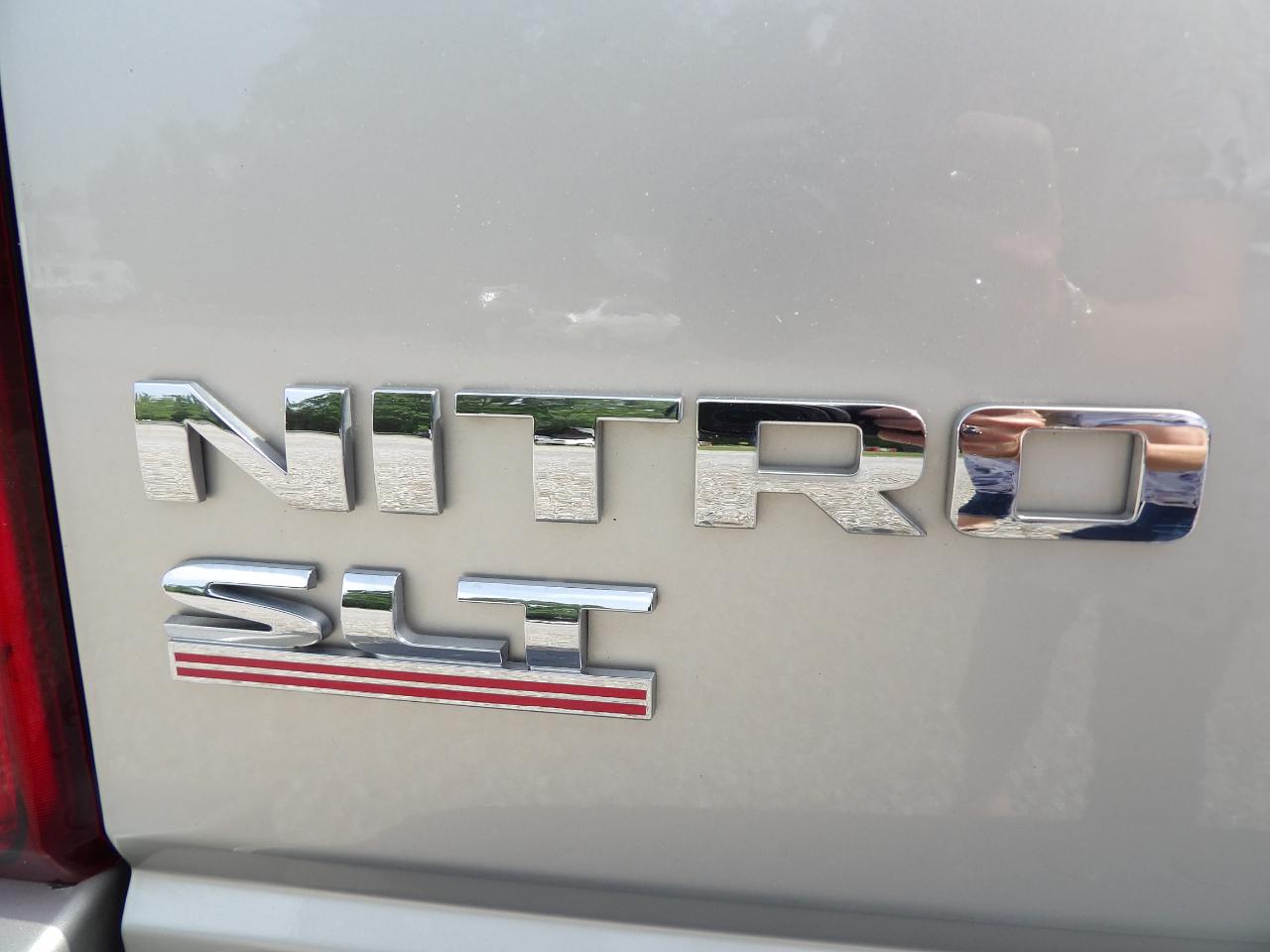 Dodge Nitro 2WD 4dr SLT 2008