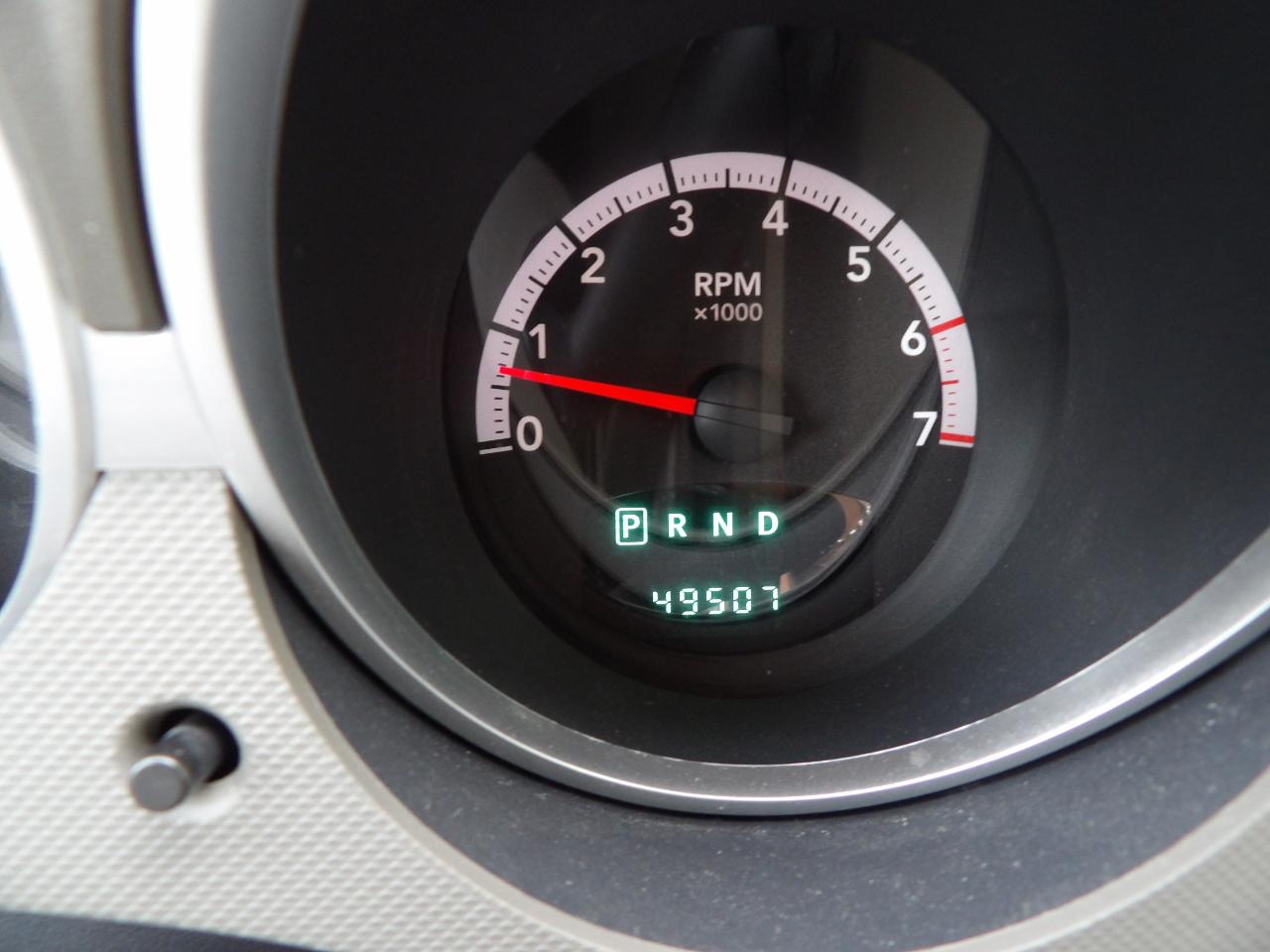 Dodge Nitro 2WD 4dr SLT 2008