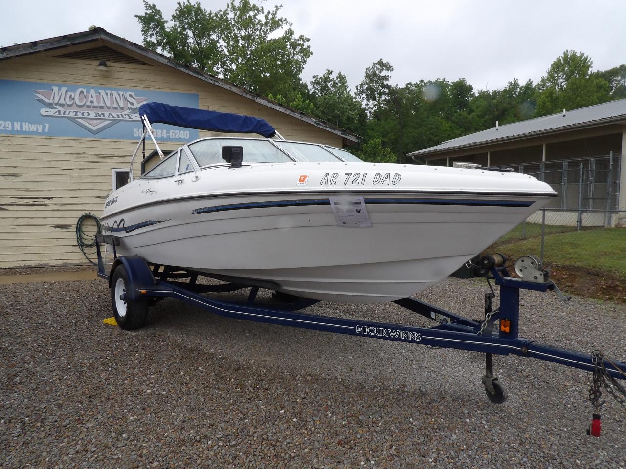 1999 Four Winns 180 Horizon w/Trailer