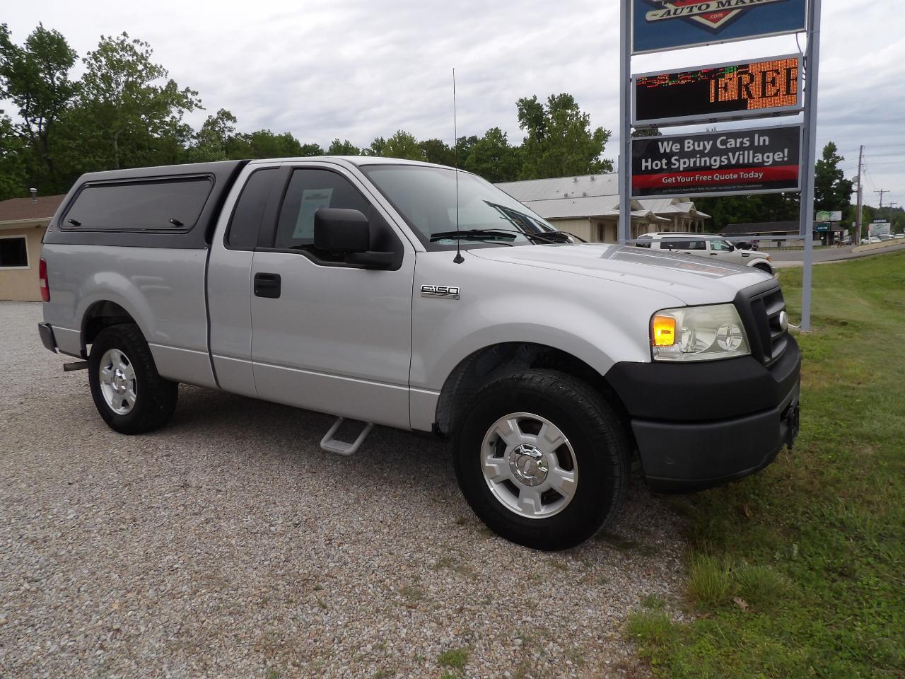Ford F-150 2WD Reg Cab 126" XL 2007