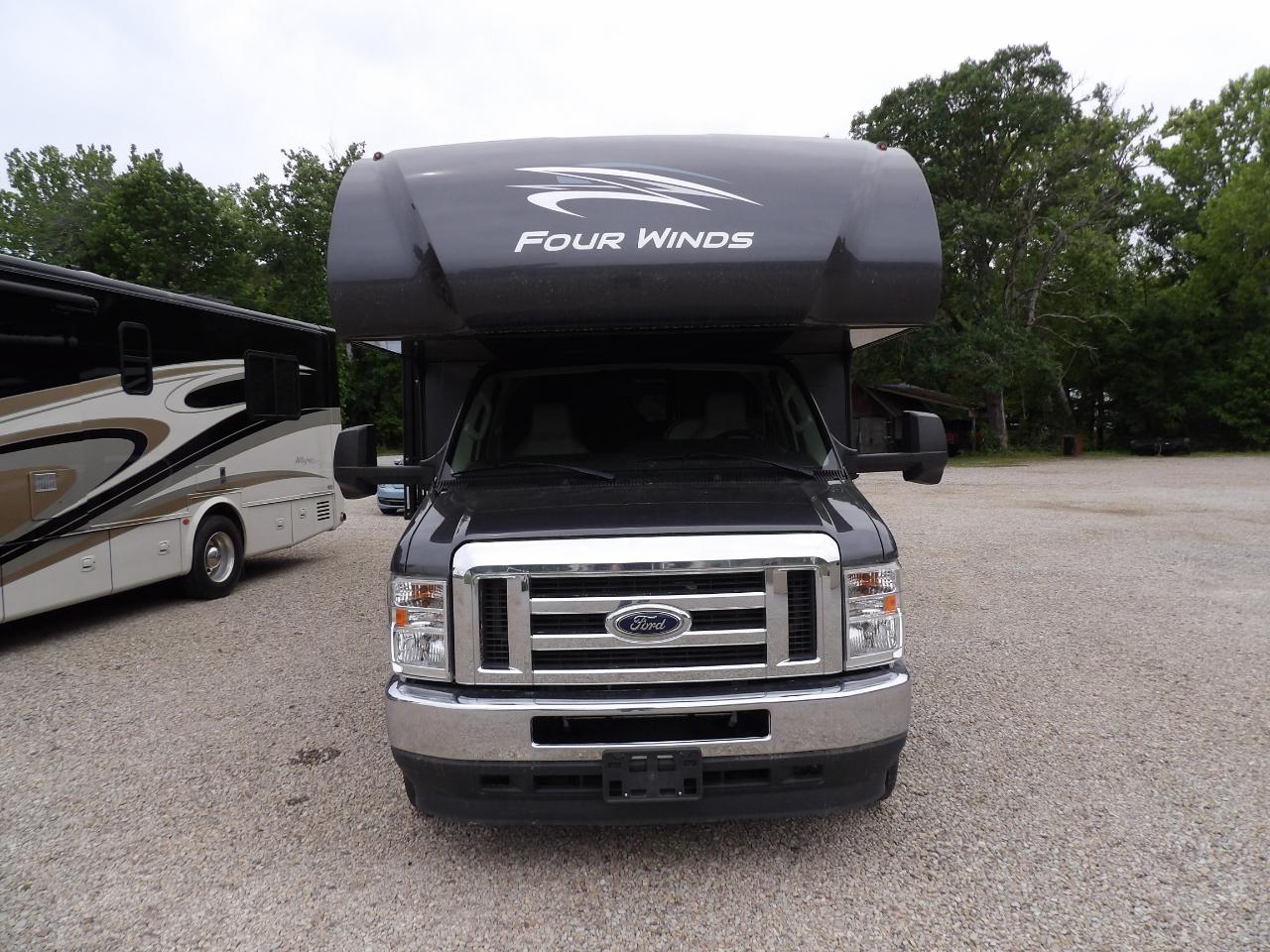 Thor Industries Four Winds  2021