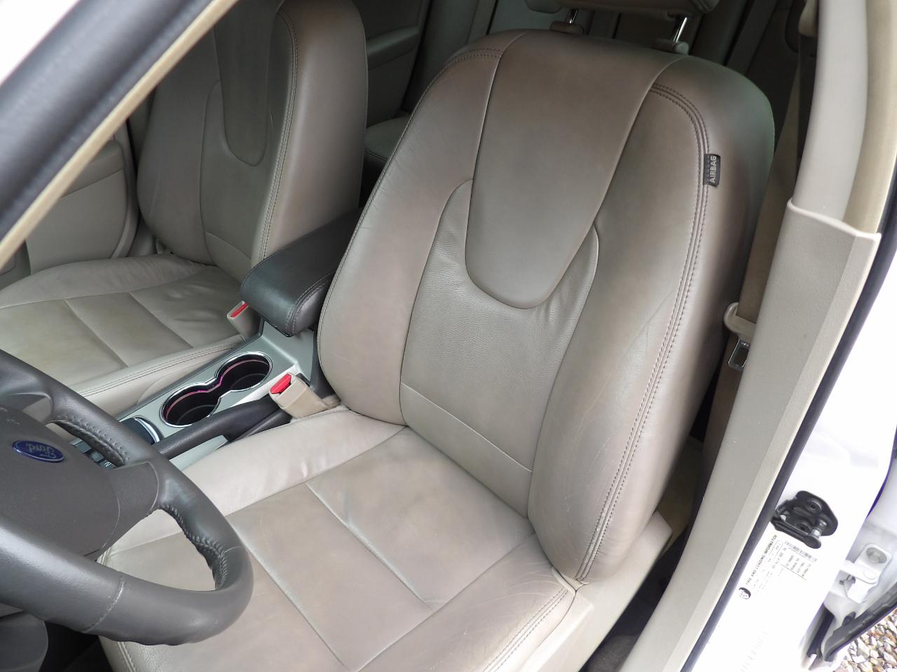 Ford Fusion 4dr Sdn SEL FWD 2011