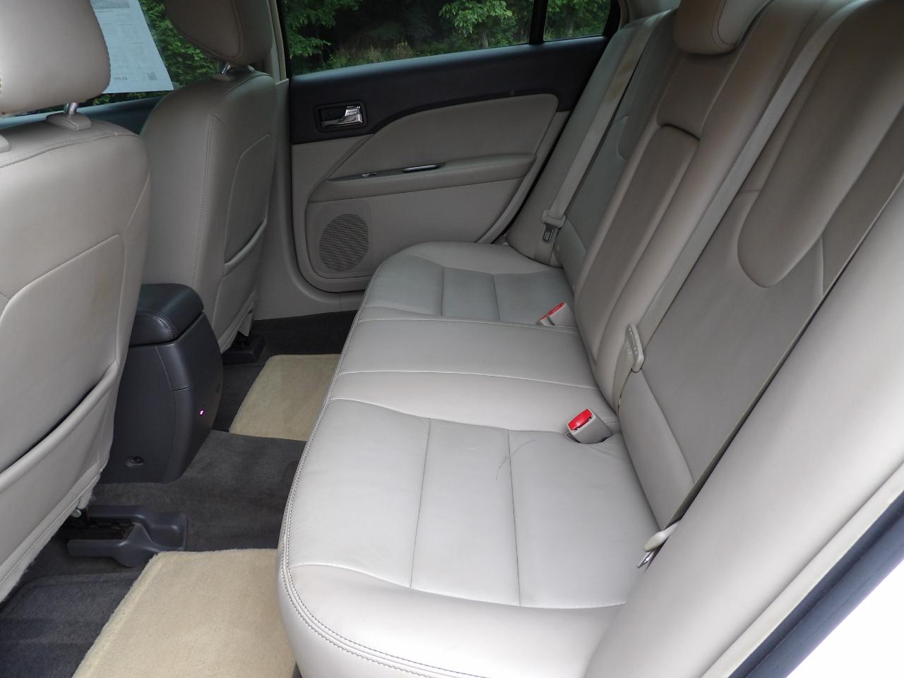 Ford Fusion 4dr Sdn SEL FWD 2011