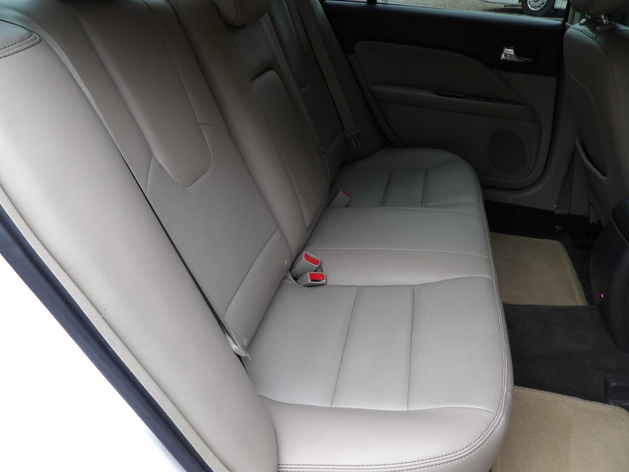 Ford Fusion 4dr Sdn SEL FWD 2011