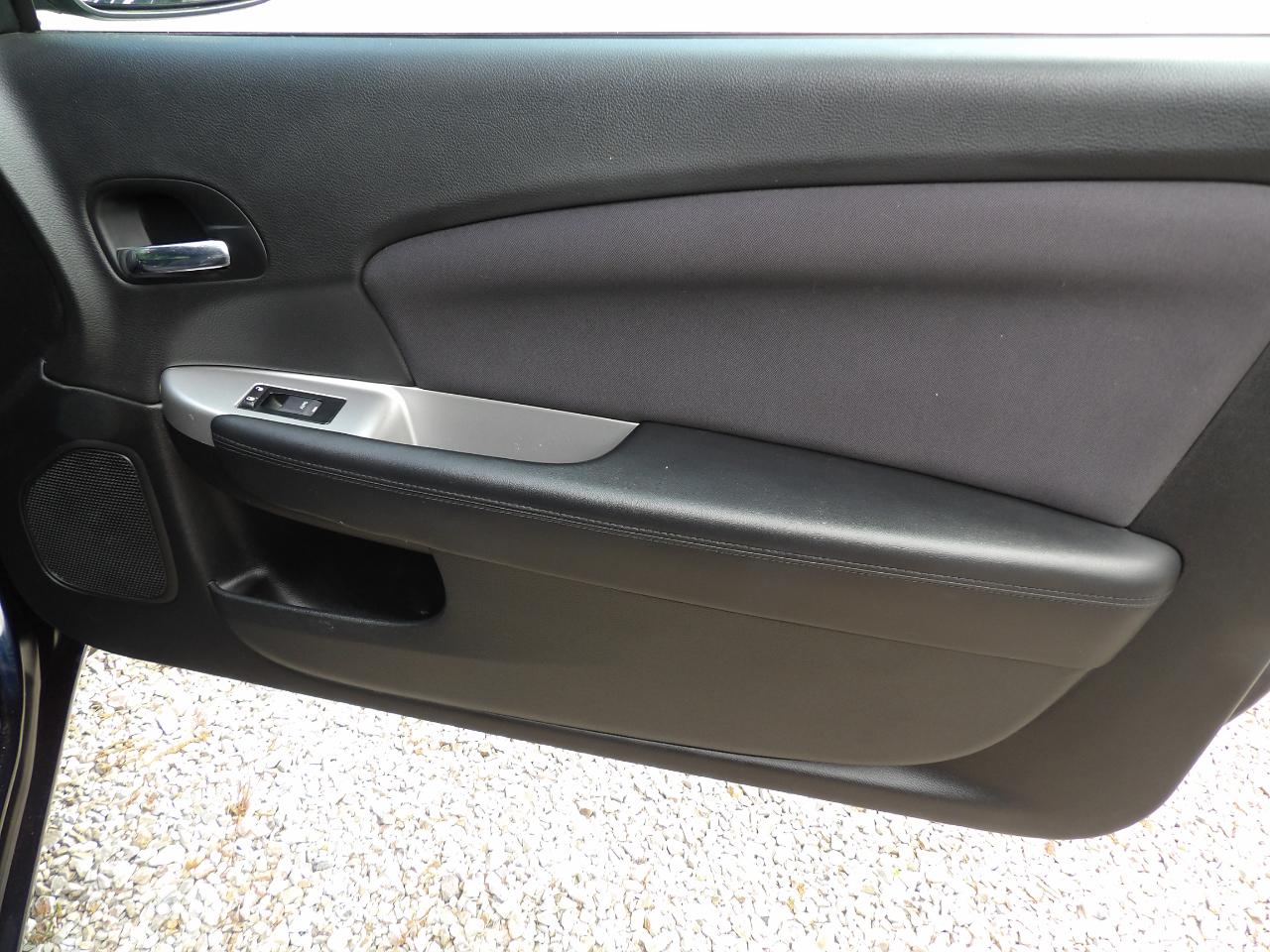 Chrysler 200 2dr Conv Touring 2012