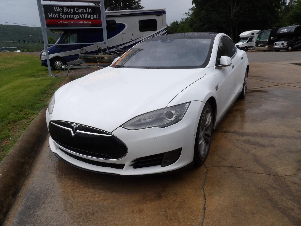 2015 Tesla Model S 4dr Sdn AWD 70D