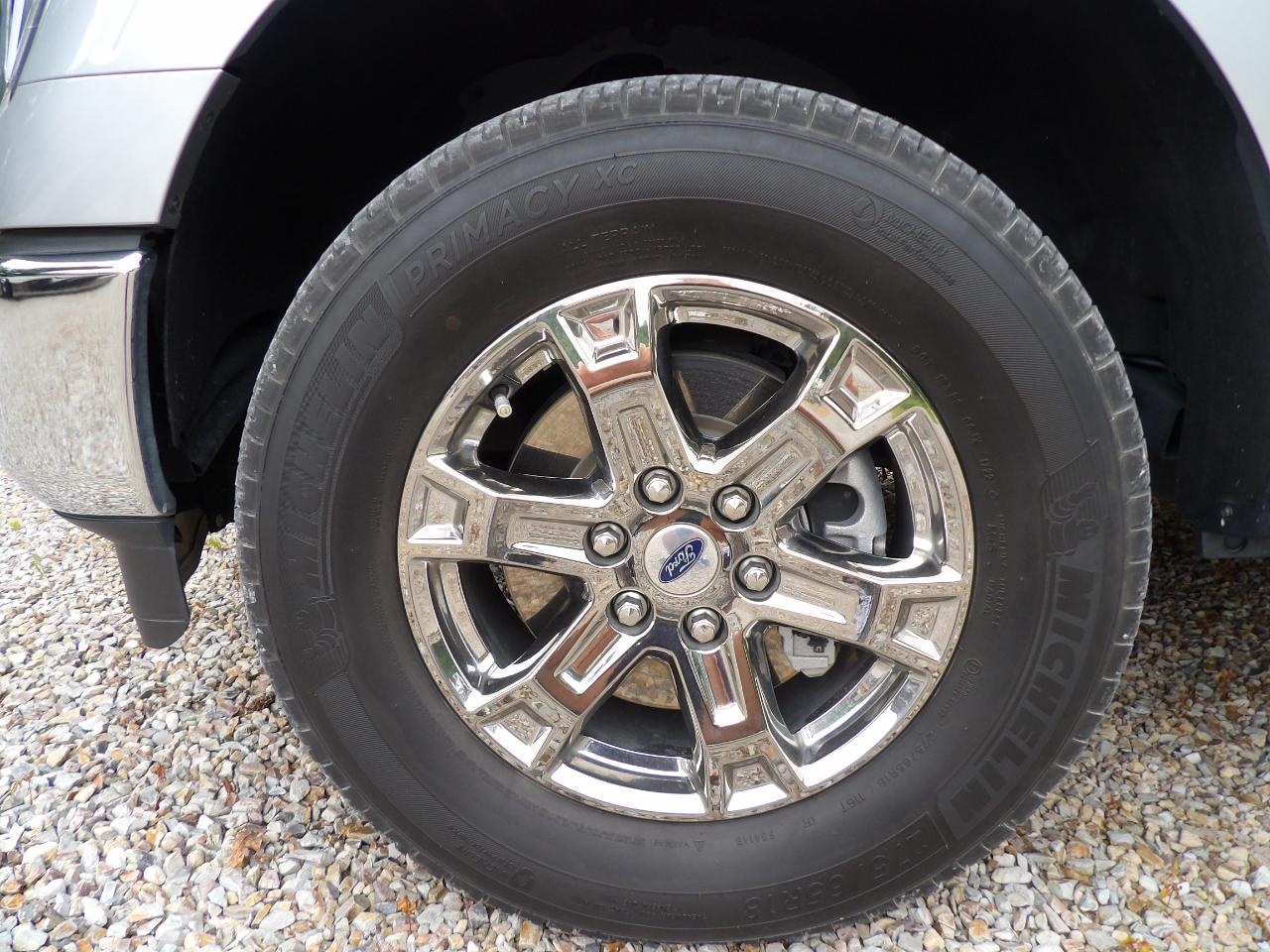 Ford F-150 4WD SuperCab 145" XLT 2022