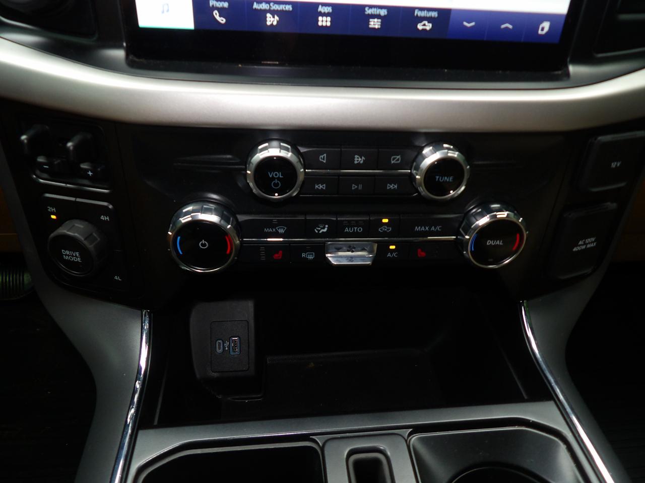 Ford F-150 4WD SuperCab 145" XLT 2022