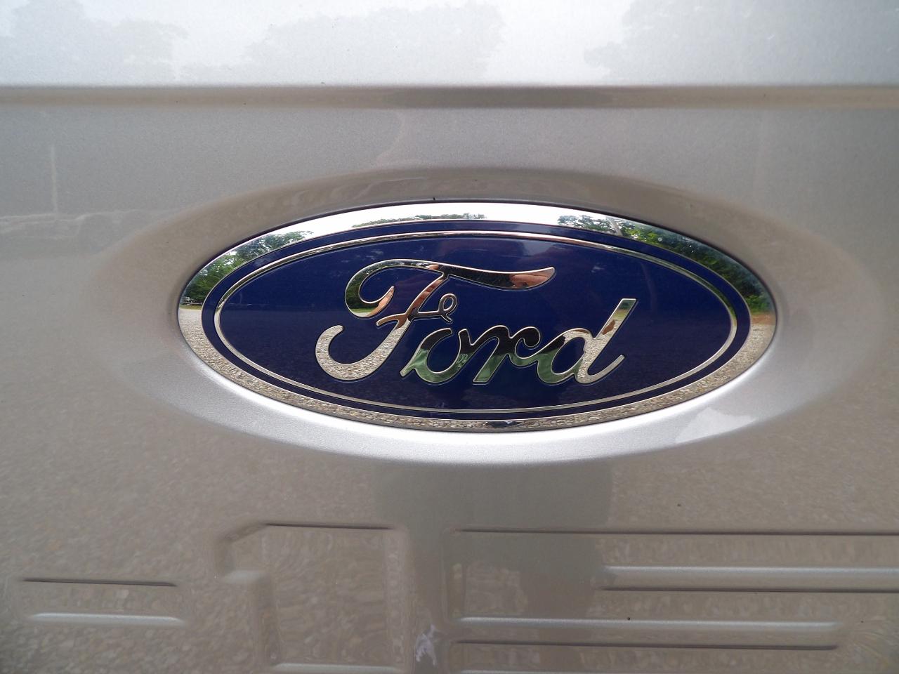 Ford F-150 4WD SuperCab 145" XLT 2022