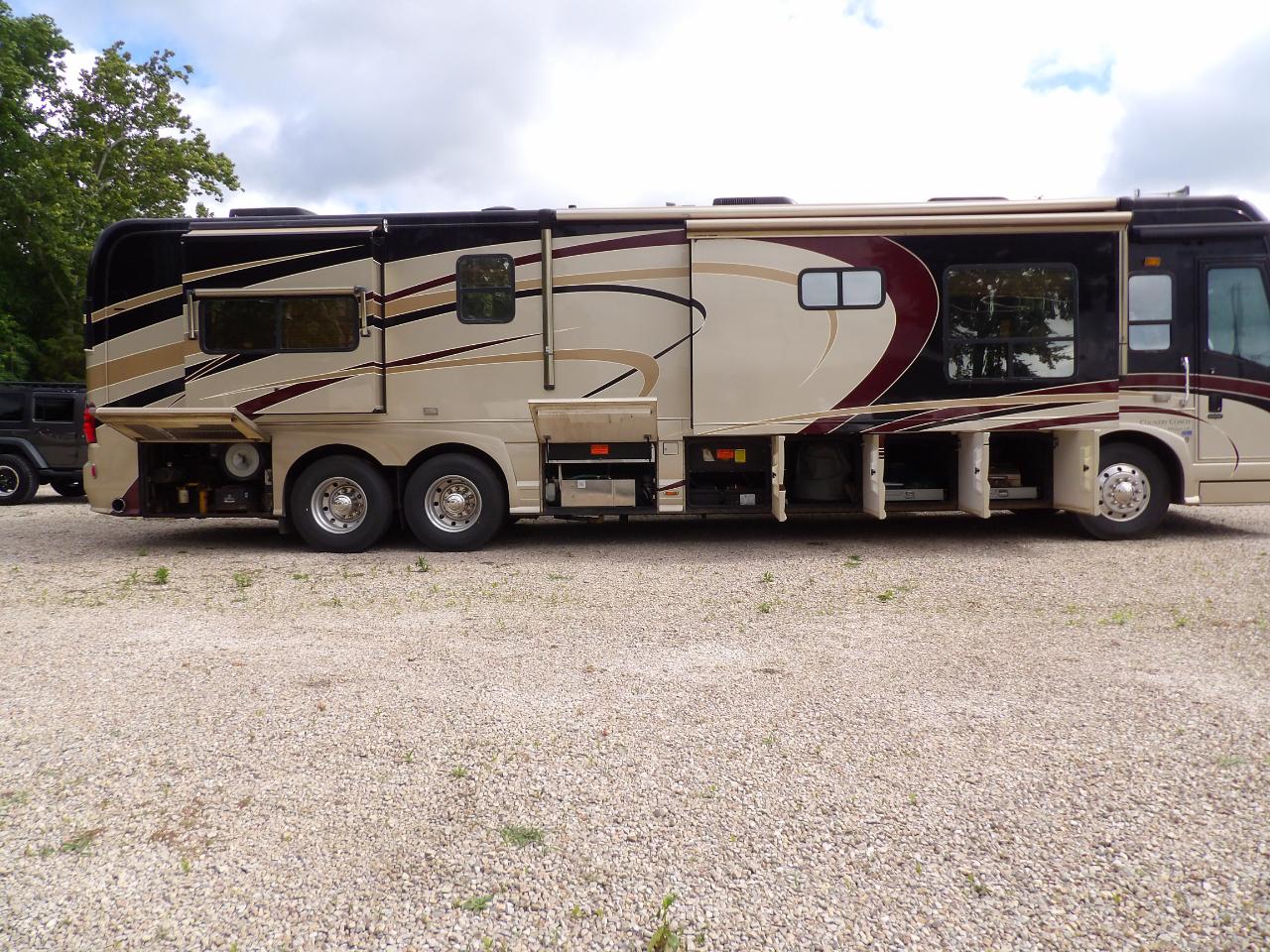 Country Coach Intrigue  2006