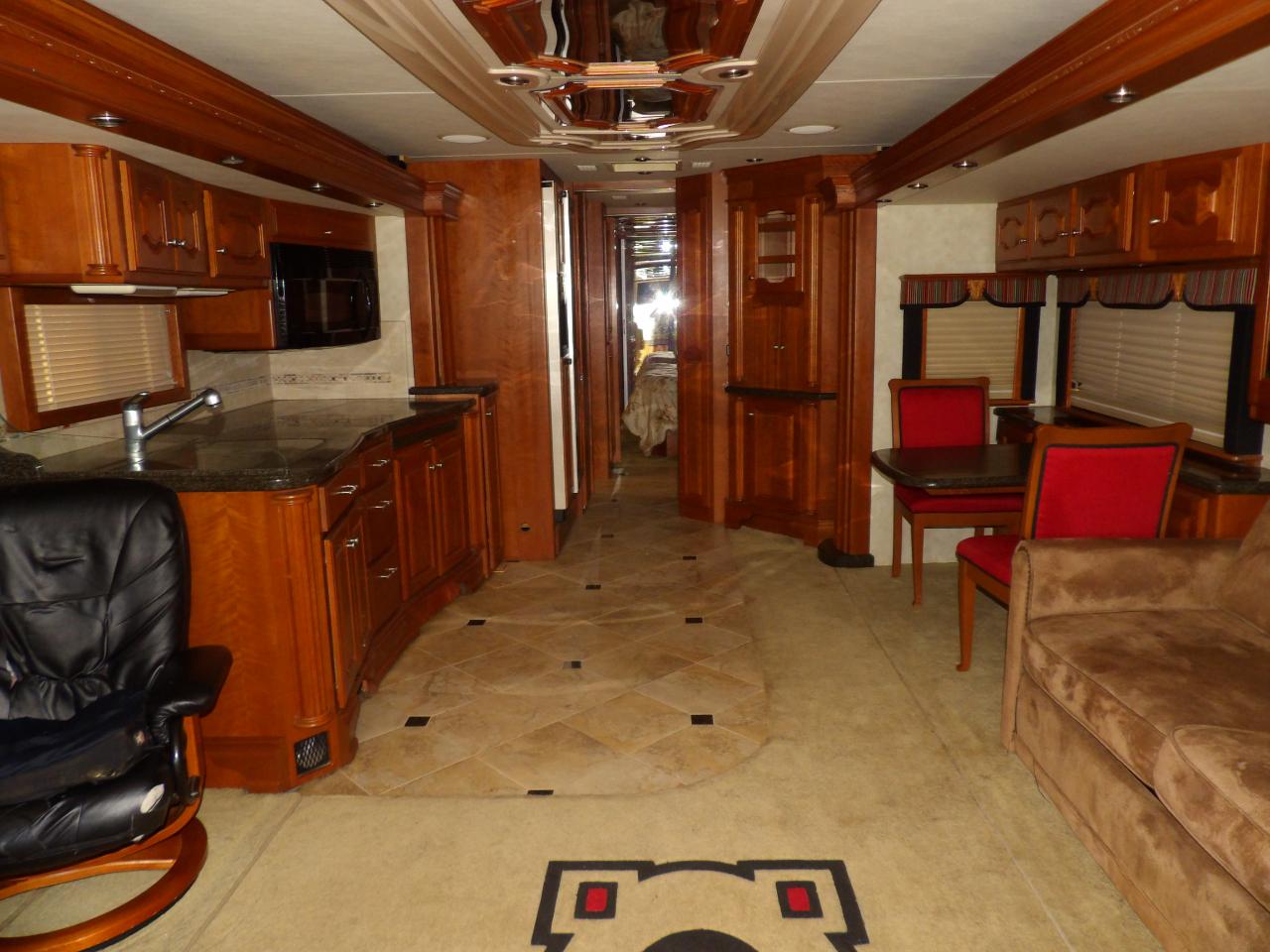 Country Coach Intrigue  2006