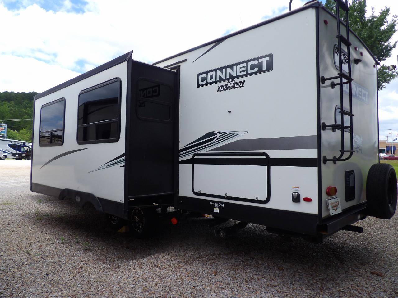 KZ Recreational Vehicles Connect  2022