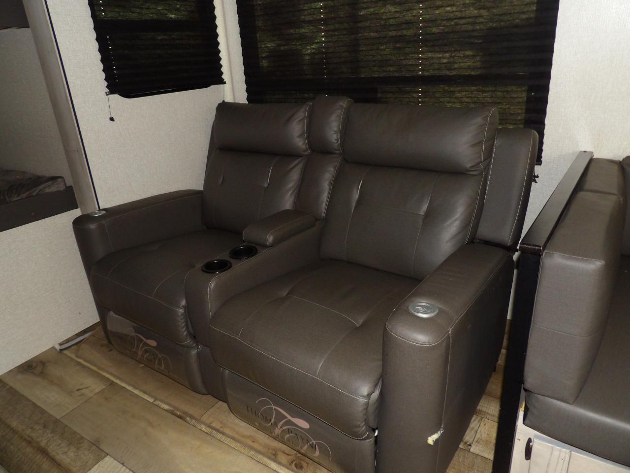 KZ Recreational Vehicles Connect  2022