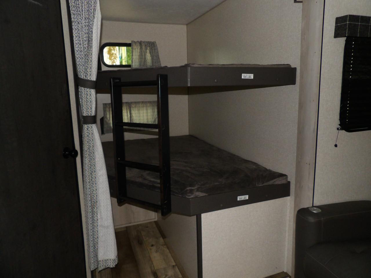 KZ Recreational Vehicles Connect  2022