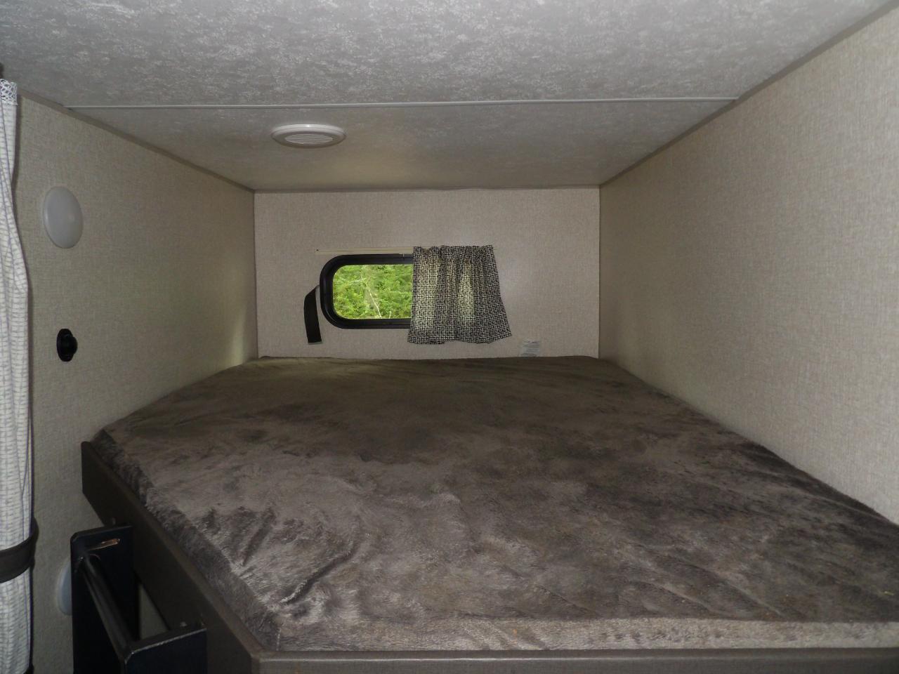 KZ Recreational Vehicles Connect  2022