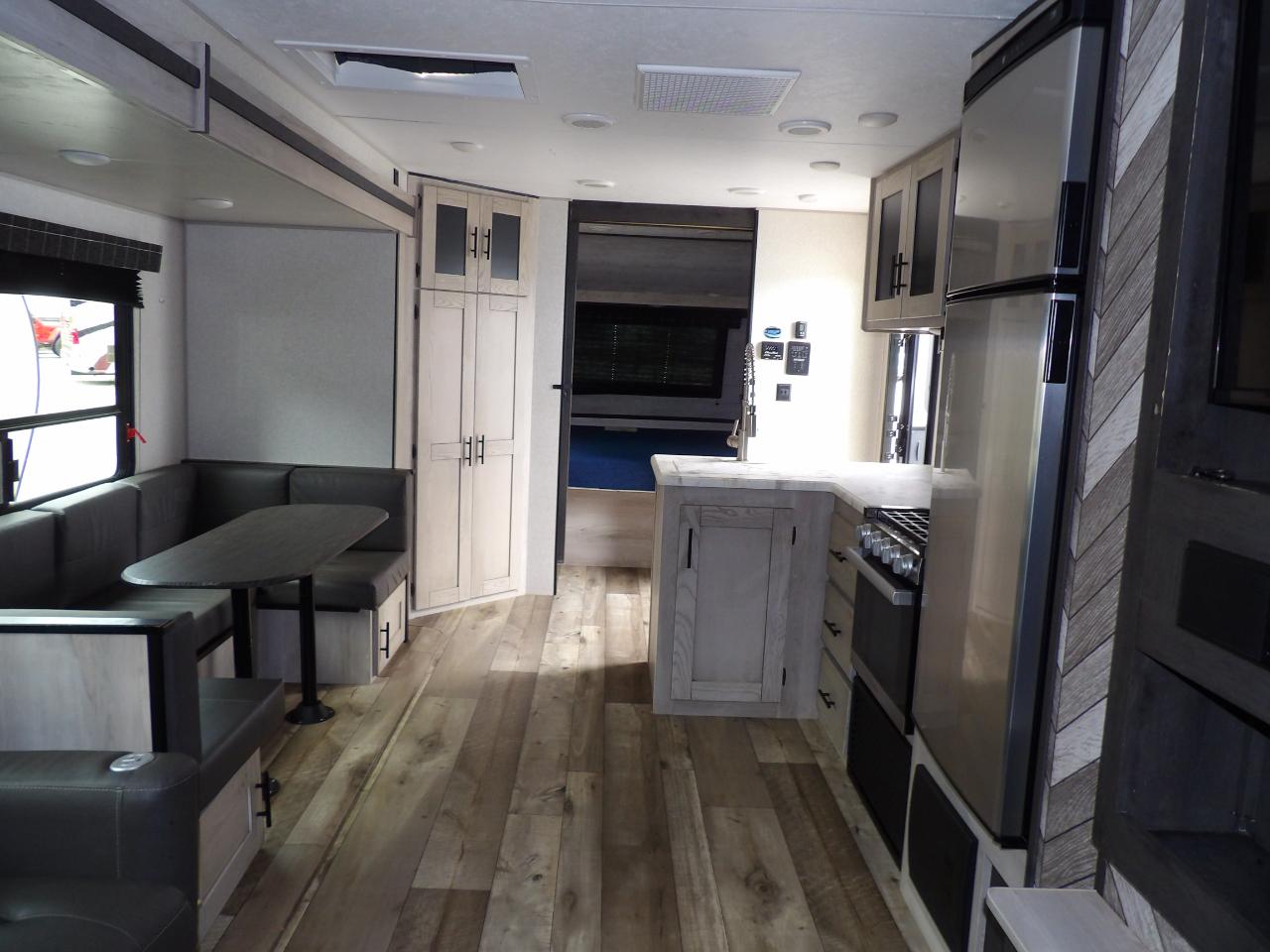 KZ Recreational Vehicles Connect  2022