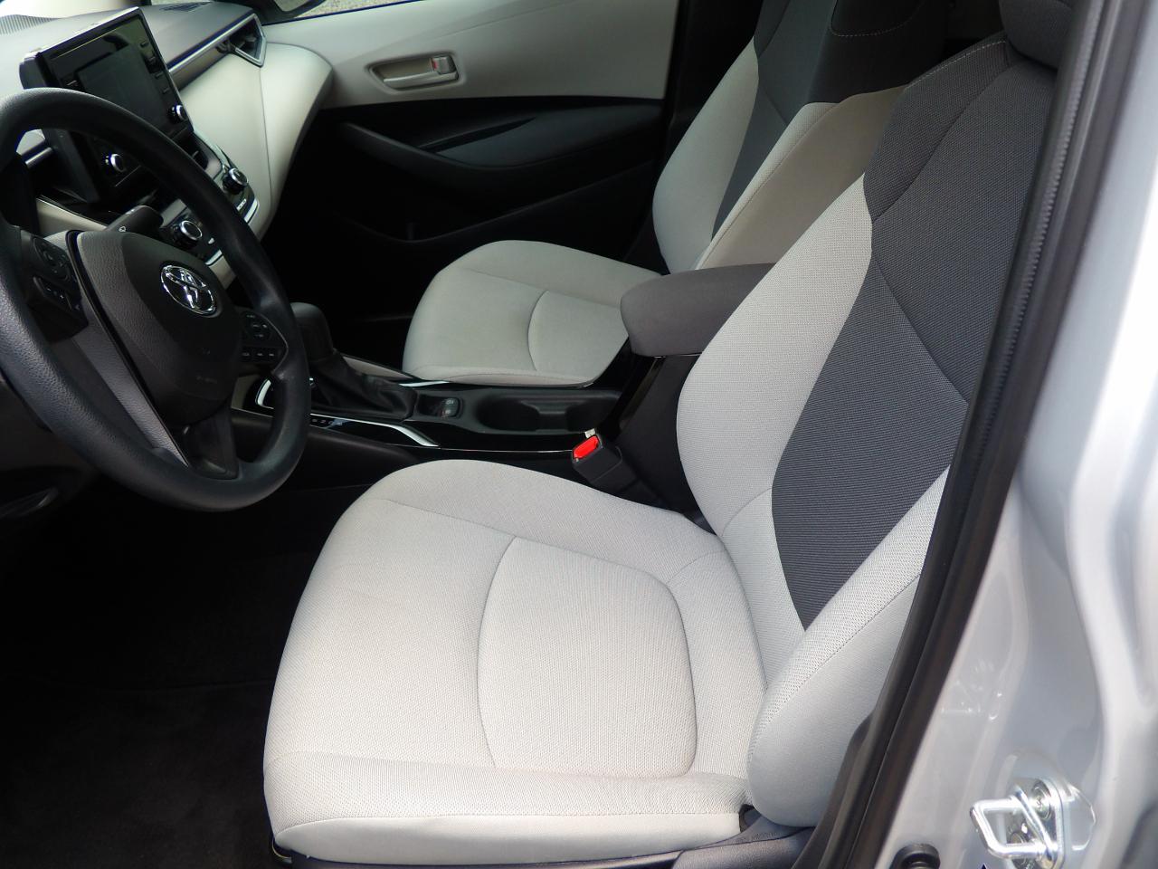 Toyota Corolla L CVT (Natl) 2022