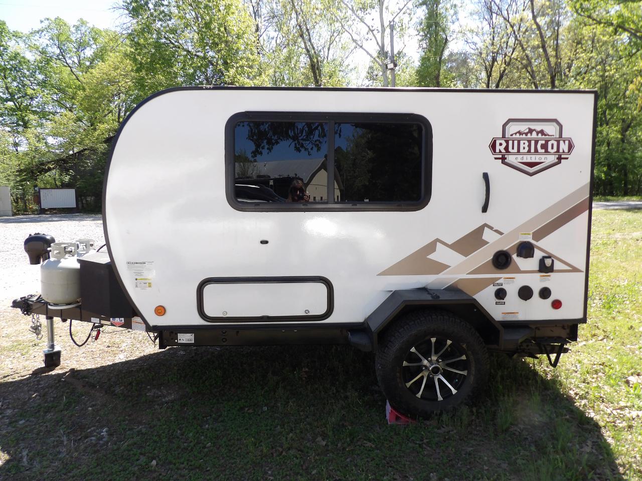Coleman Travel Trailer  2023