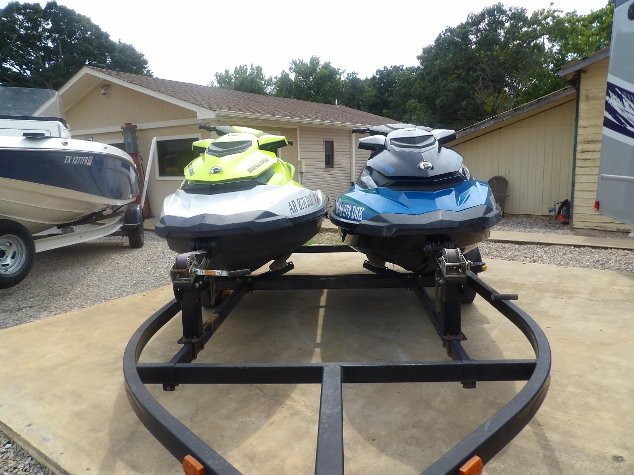 Yacht Club Watercraft  2010