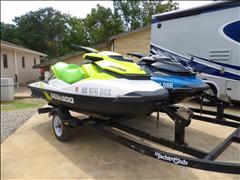 2010 Yacht Club Watercraft 