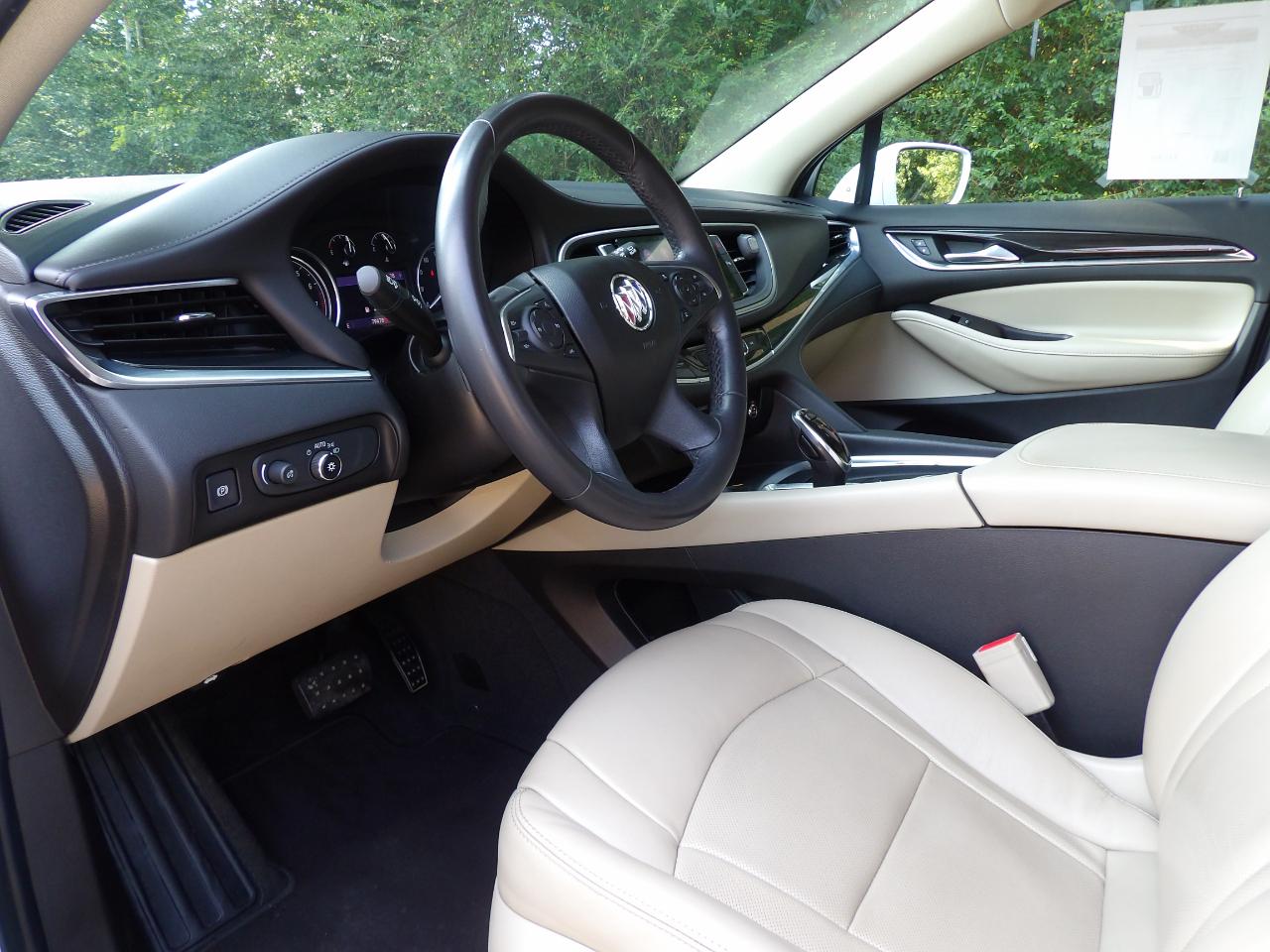Buick Enclave FWD 4dr Essence 2020