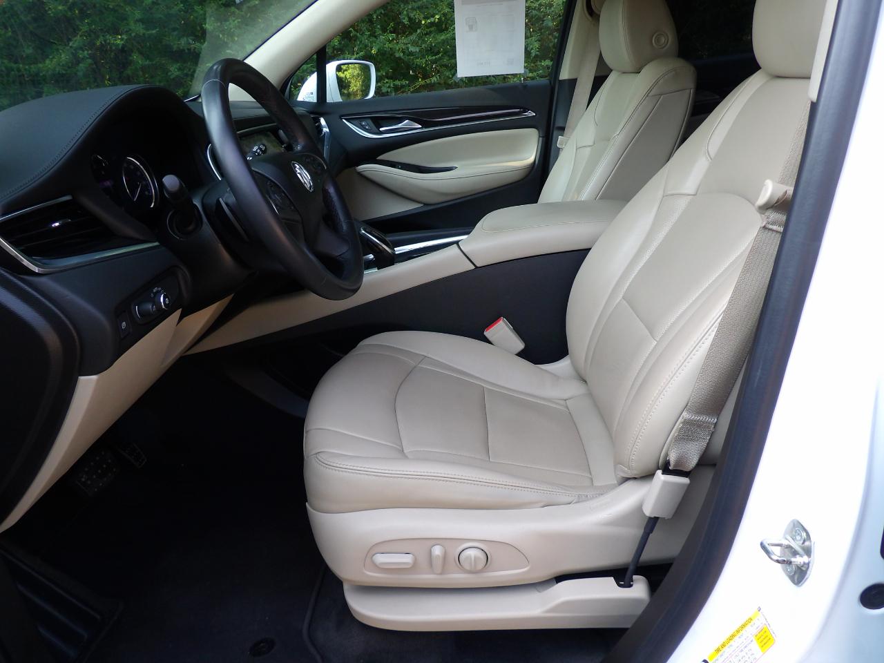 Buick Enclave FWD 4dr Essence 2020
