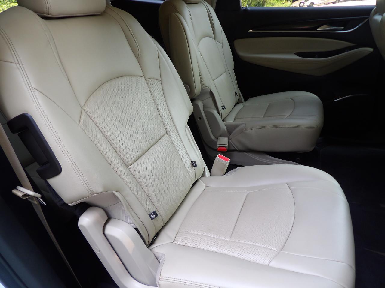 Buick Enclave FWD 4dr Essence 2020