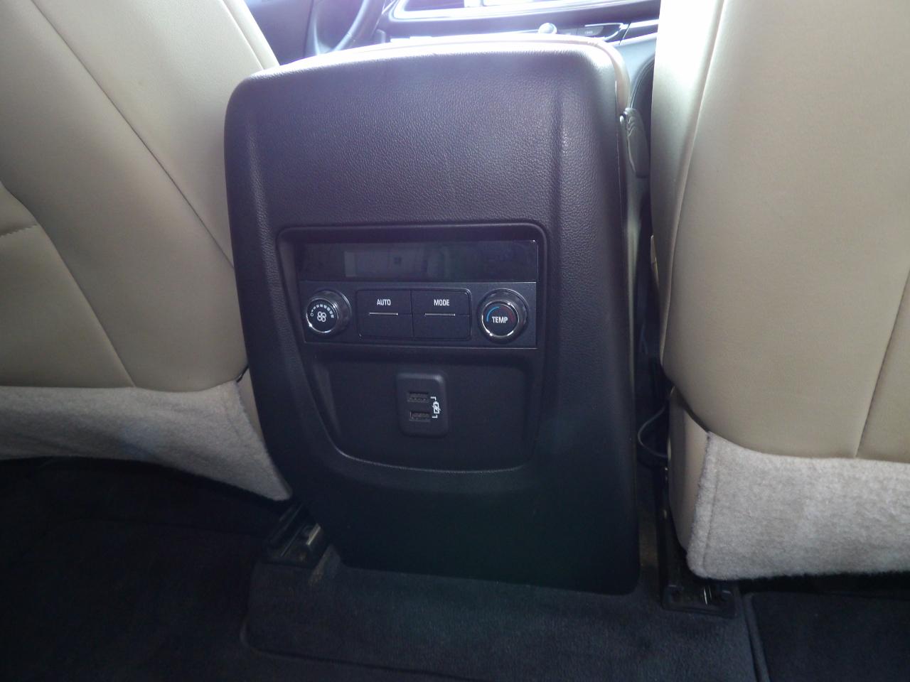 Buick Enclave FWD 4dr Essence 2020