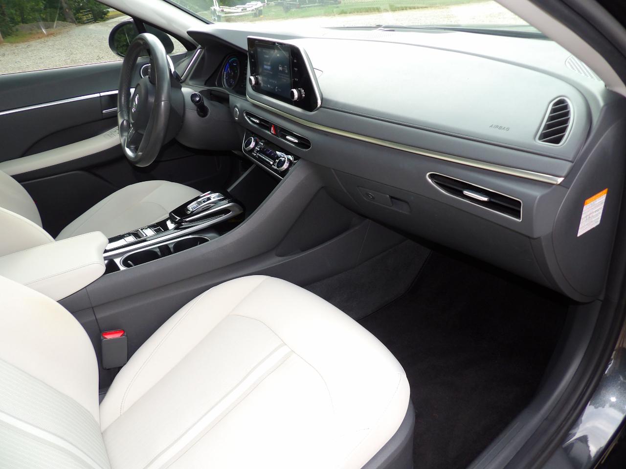 Hyundai Sonata Hybrid SEL 2.0L 2022