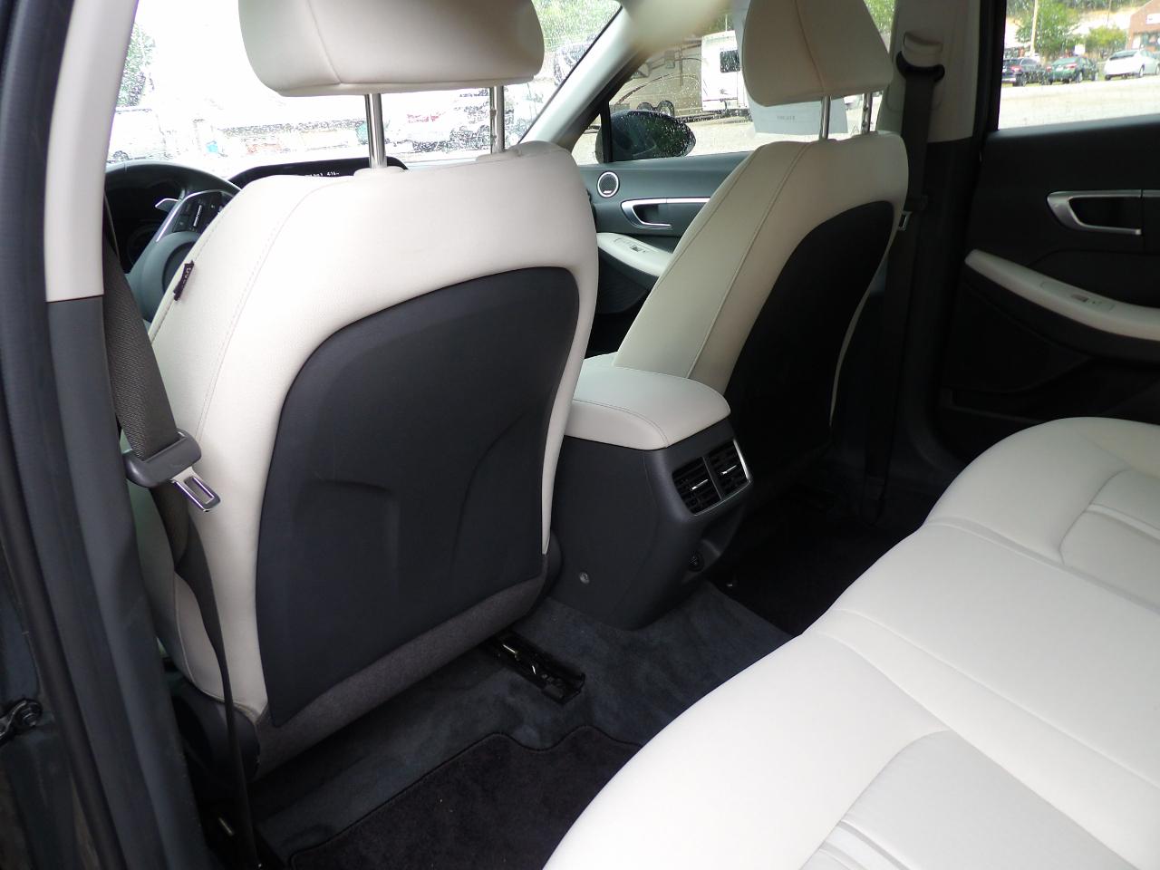 Hyundai Sonata Hybrid SEL 2.0L 2022
