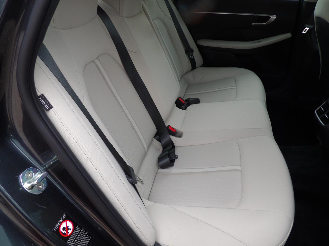 Hyundai Sonata Hybrid SEL 2.0L 2022