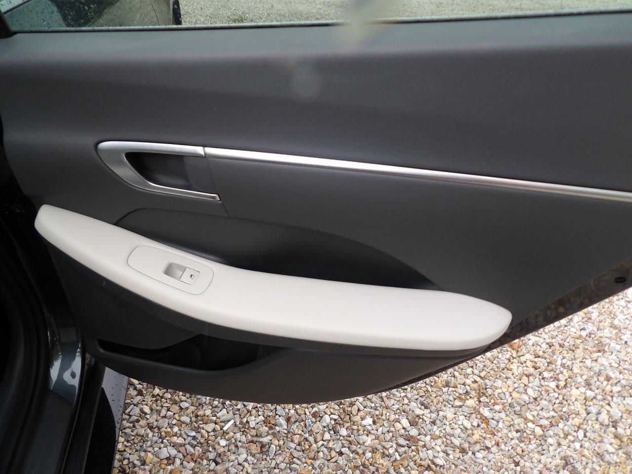 Hyundai Sonata Hybrid SEL 2.0L 2022