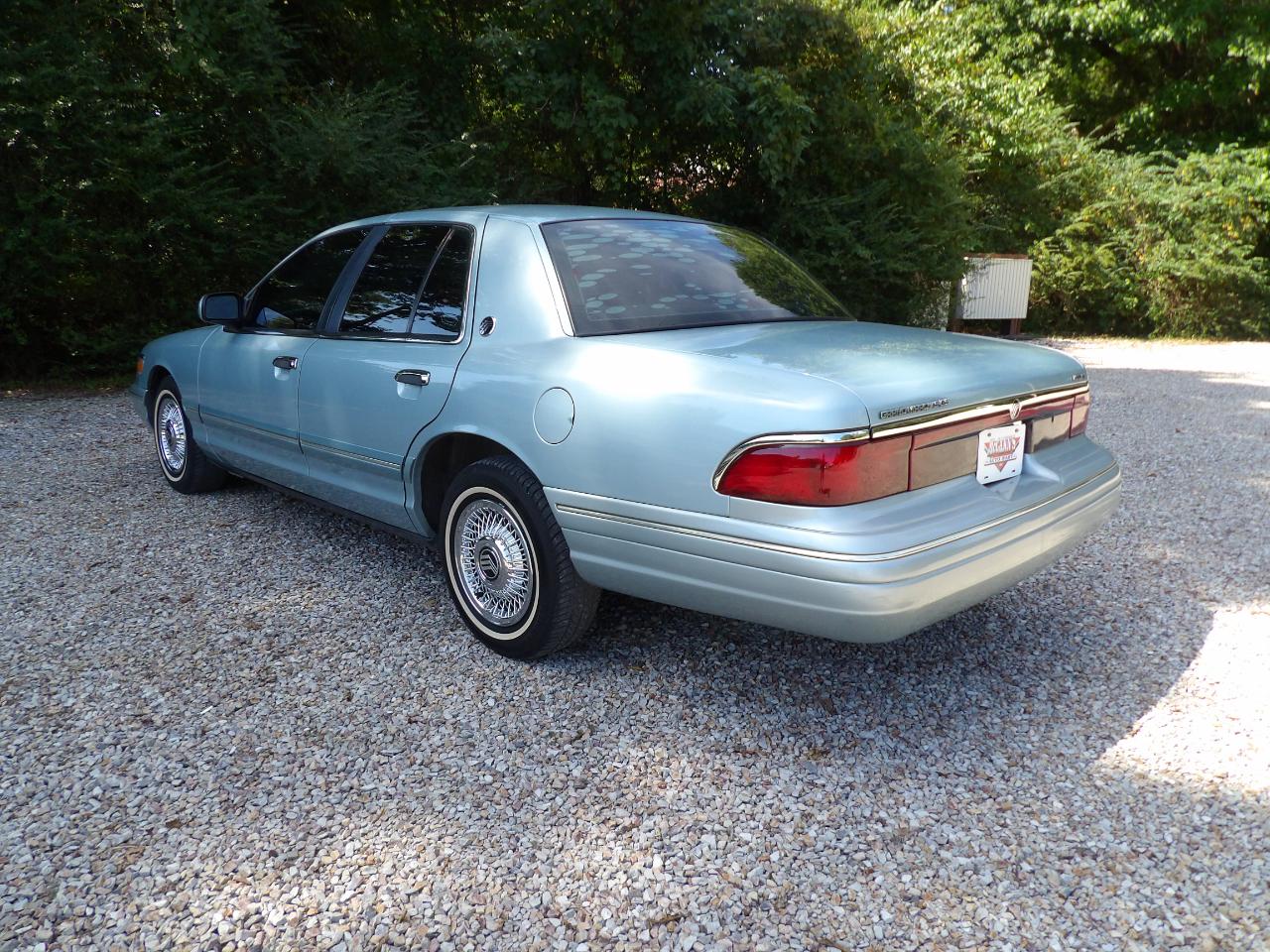 Mercury Grand Marquis 4dr Sdn GS 1996