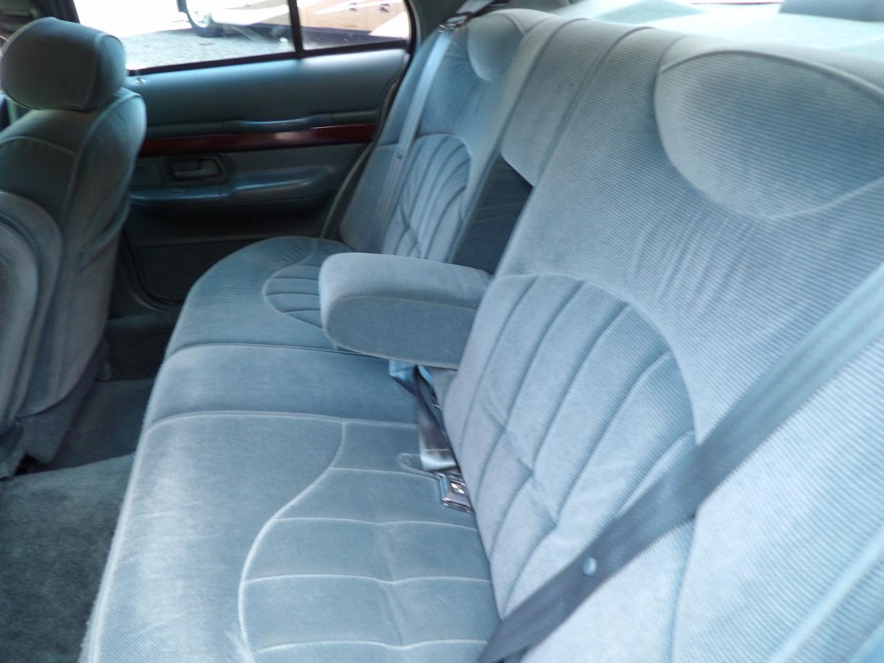 Mercury Grand Marquis 4dr Sdn GS 1996