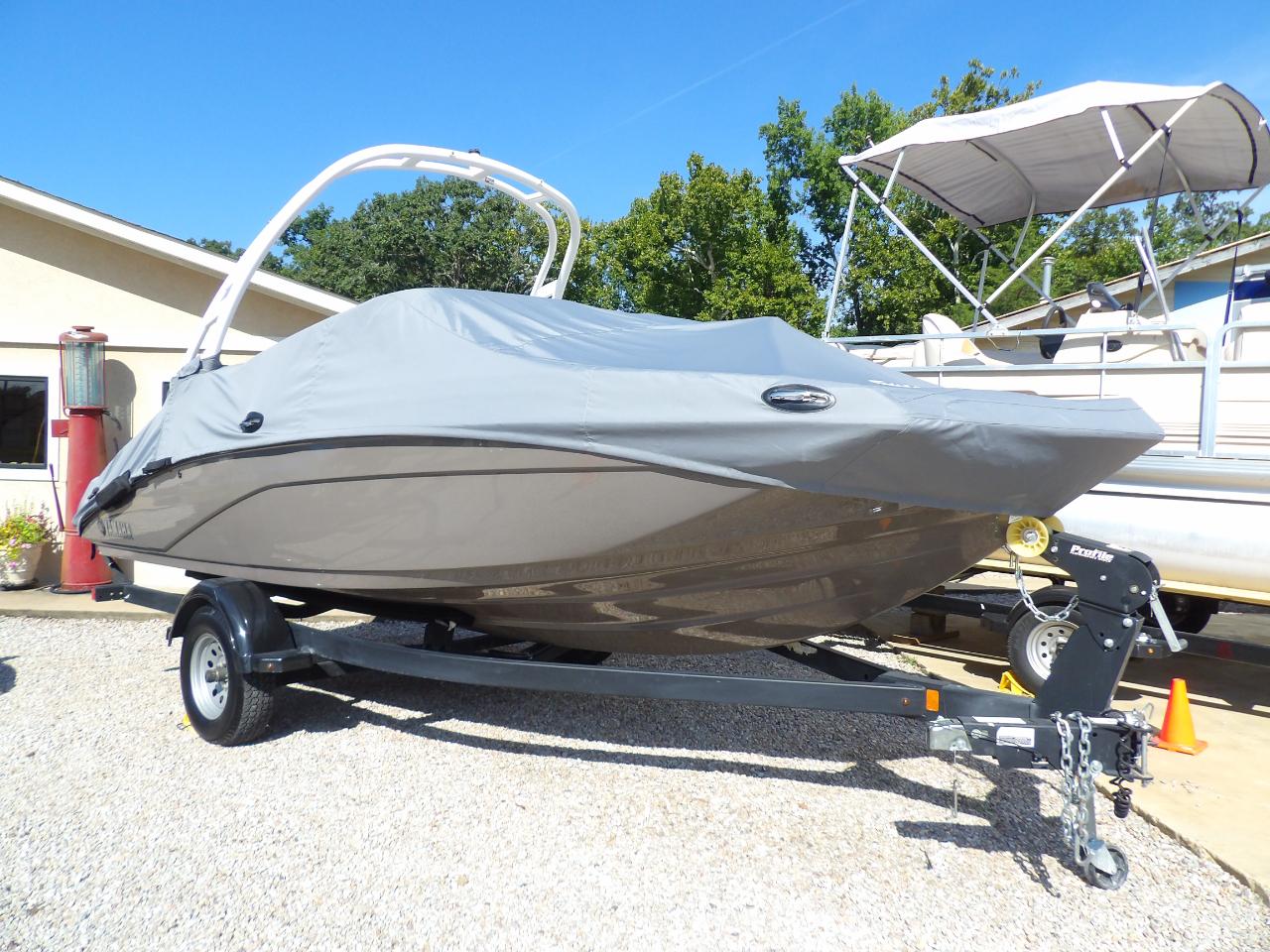 Yamaha 195S  2023