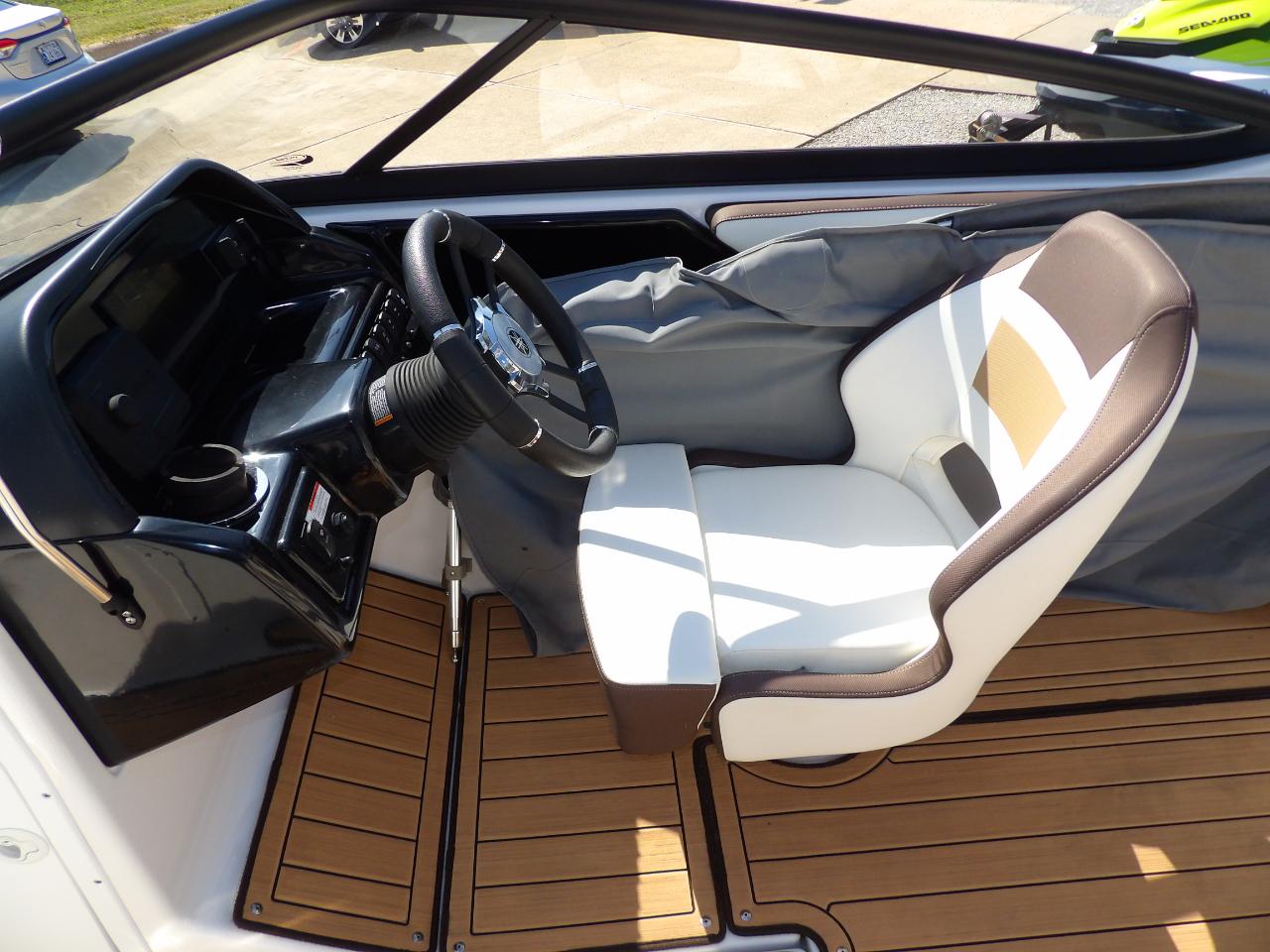 Yamaha 195S  2023