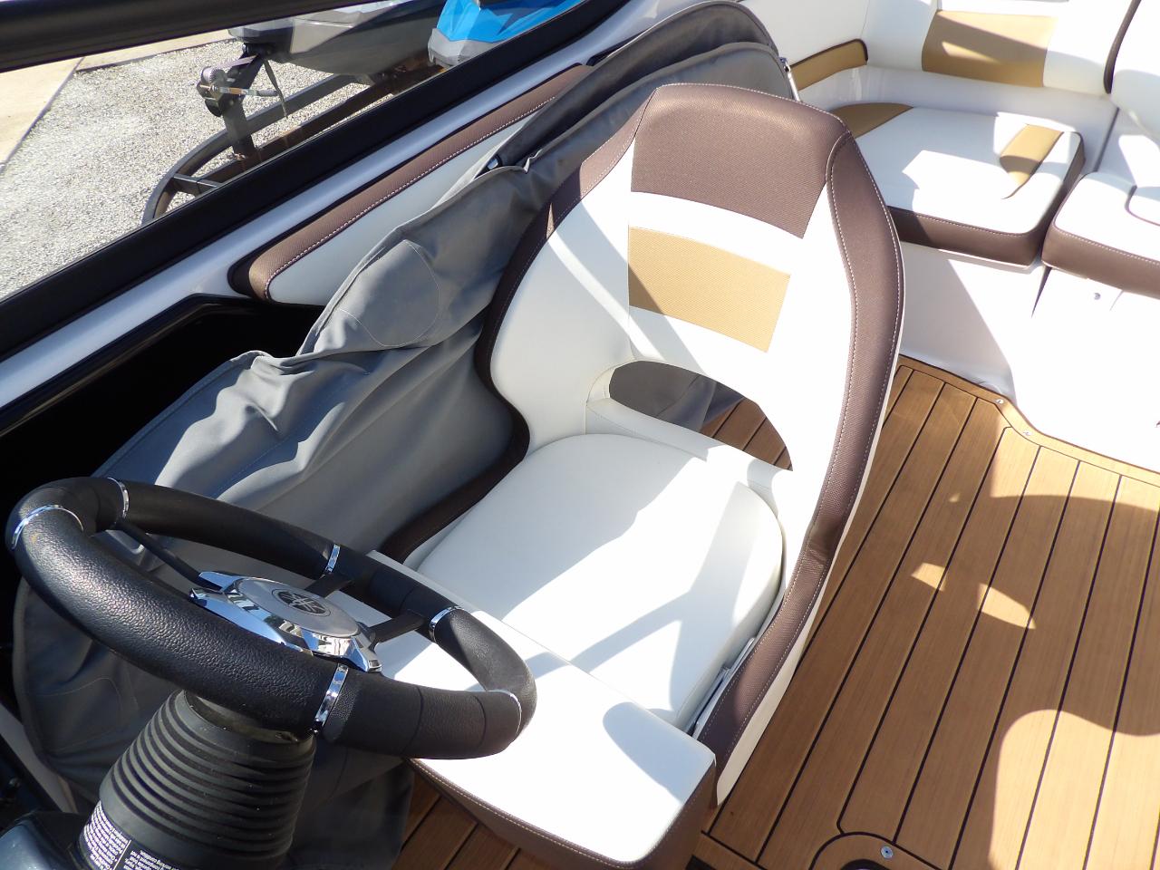 Yamaha 195S  2023