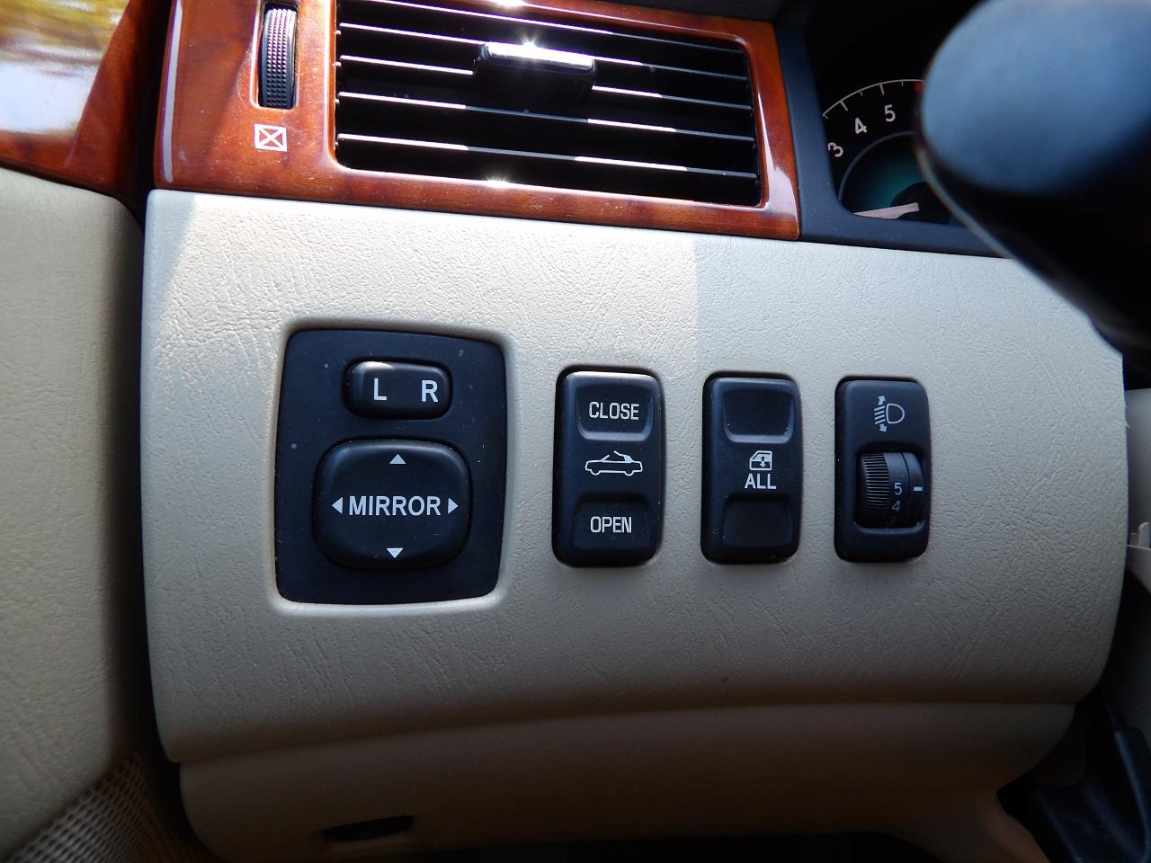 Toyota Camry Solara 2dr Conv V6 Auto Sport (Natl) 2008