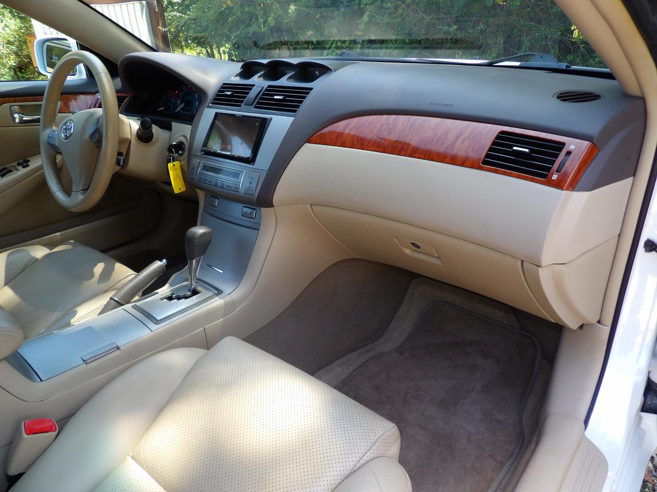 Toyota Camry Solara 2dr Conv V6 Auto Sport (Natl) 2008