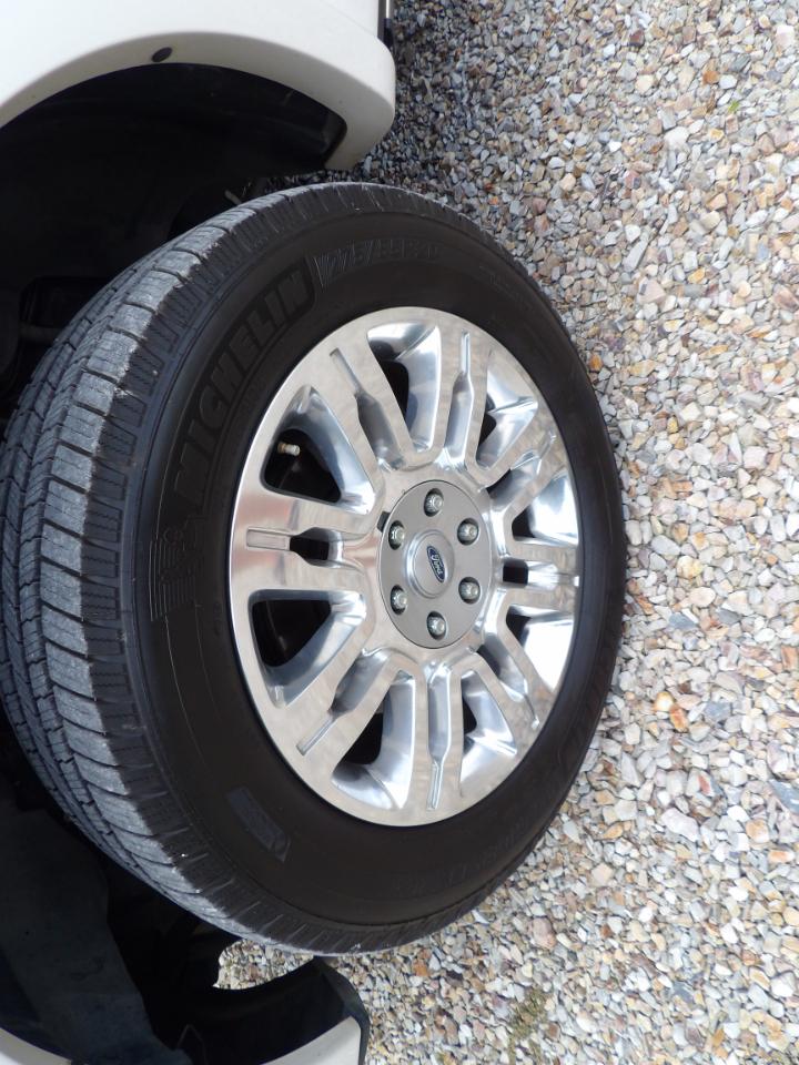 Ford F-150 4WD SuperCrew 145" Platinum 2014