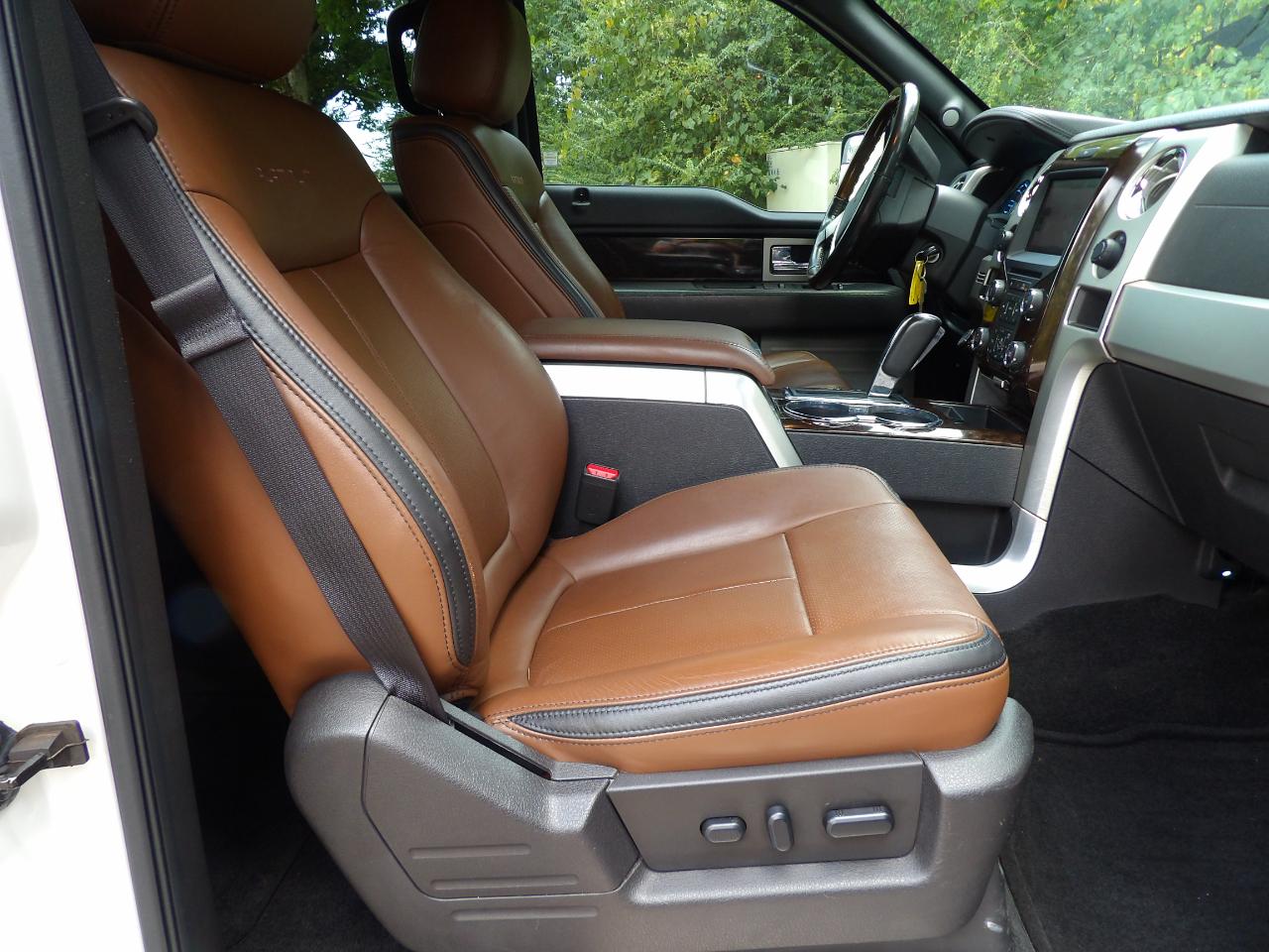 Ford F-150 4WD SuperCrew 145" Platinum 2014