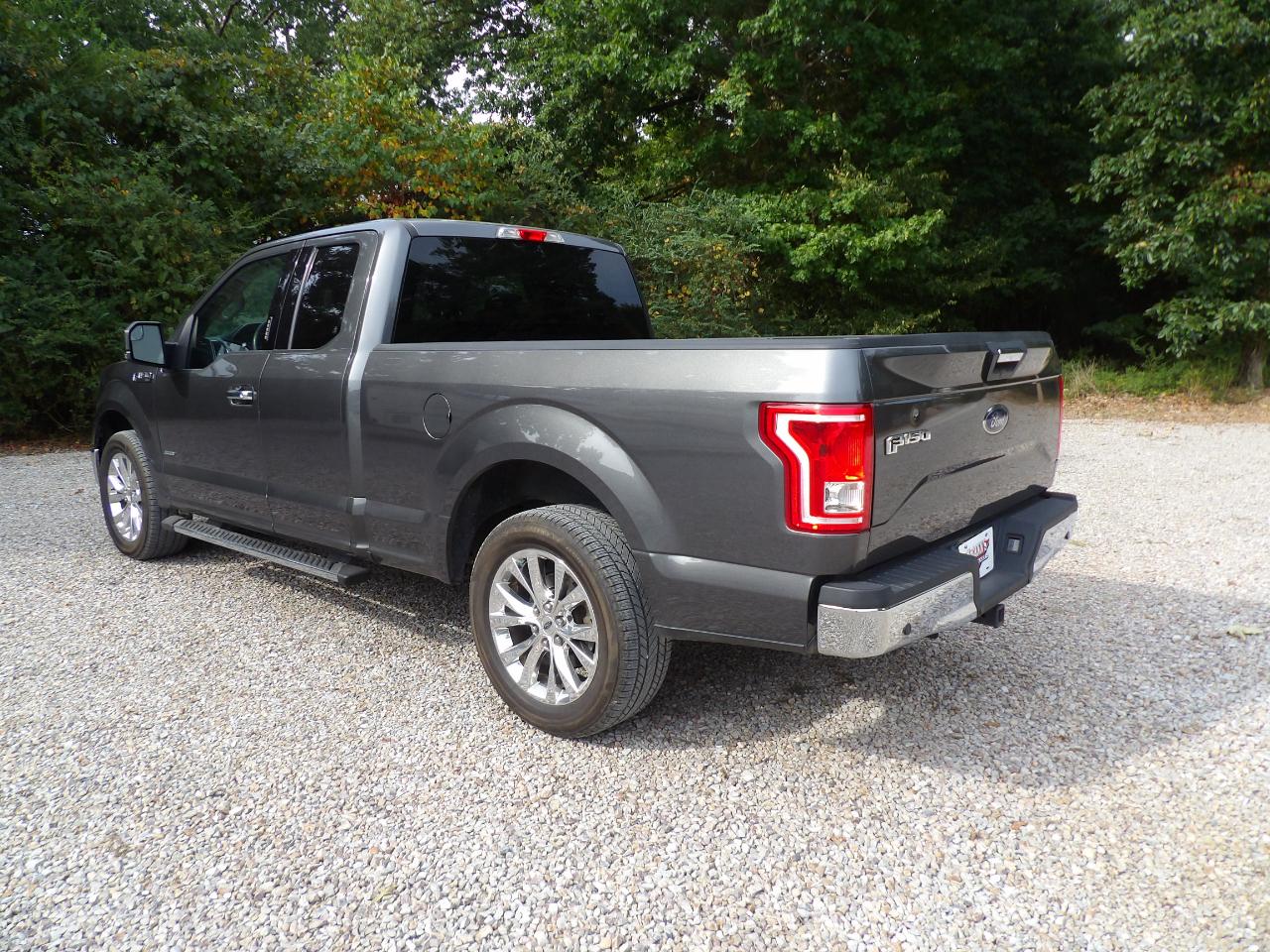 Ford F-150 2WD SuperCab 145" XLT 2015